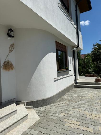 Apartament in imobil boutique cu parcare inclusa si curte comuna
