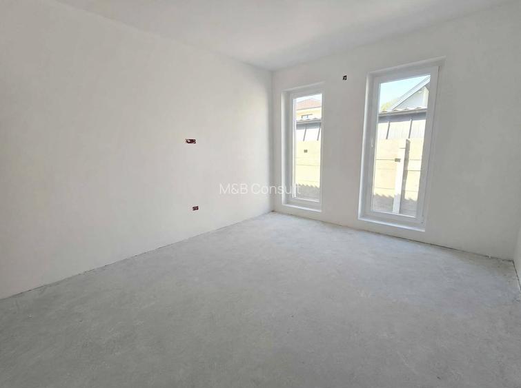 Casă tip duplex-pe parter, la 1 km de Timișoara | 2 dormitoare | Teren 300 mp