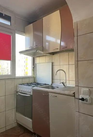 Apartament 3 camere – Rahova