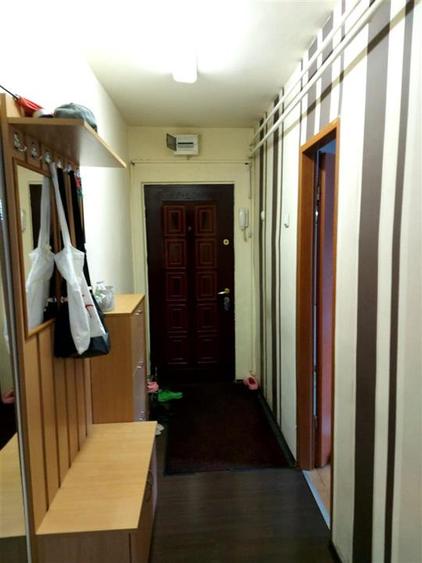 Apartament Renovat Dambovita Terasa Nora
