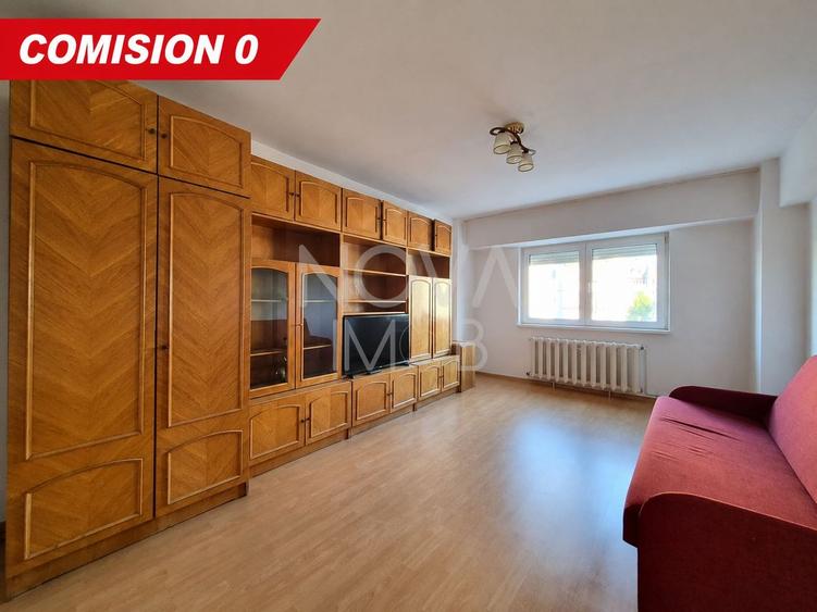 Apartament 3 camere de vanzare, Zona Garii