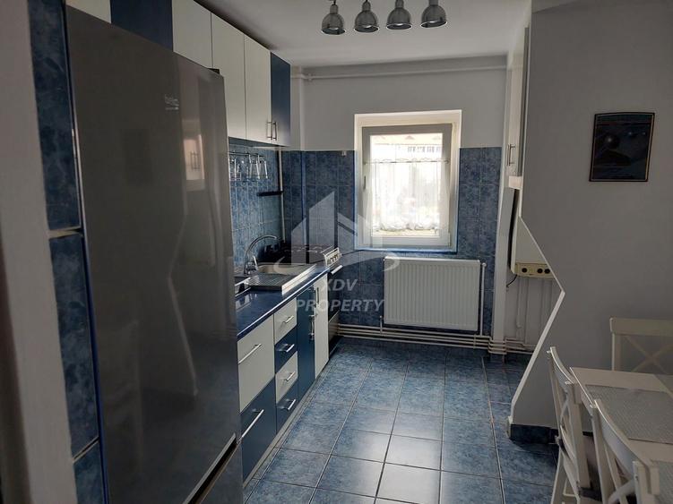 Apartament 3 camere, decomandat ,Strand,  Sibiu