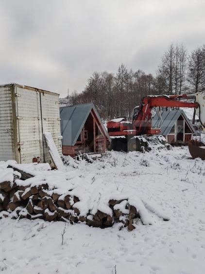 Cabana 3 camere + 1,7 ha teren , Spre Campul Cetatii
