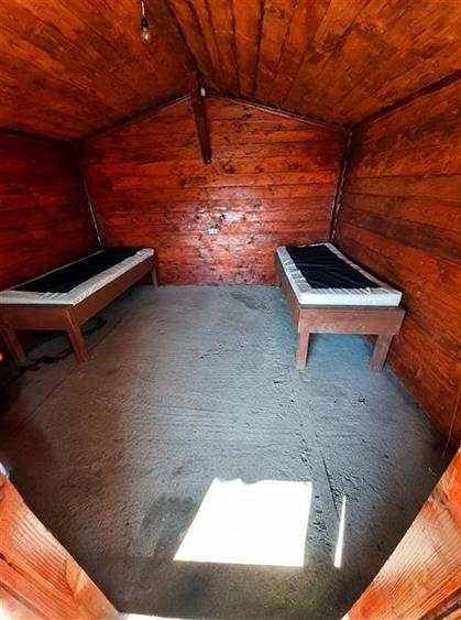 Oferta ideala! Casa cu 13.200 mp teren, doua iazuri cu peste si potential de inv