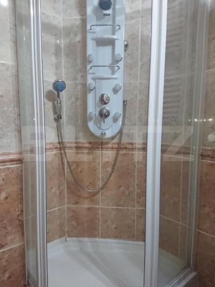 Apartament cu 7 camere Central