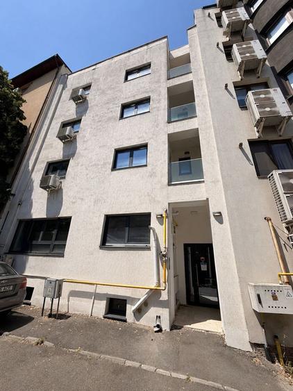 OPORTUNITATE | IMOBIL D+P+4 | 5 APARTAMENTE | LOCURI DE PARCARE