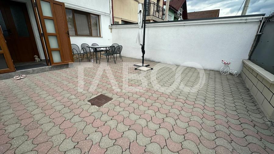 Casa de vanzare cu 5 camere +o curte de 150 mp Zona Terezian Sibiu