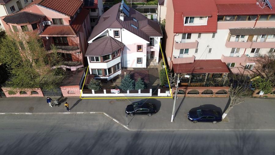 Pensiune de vanzare in Eforie Nord , Marea Neagra 300 mp teren