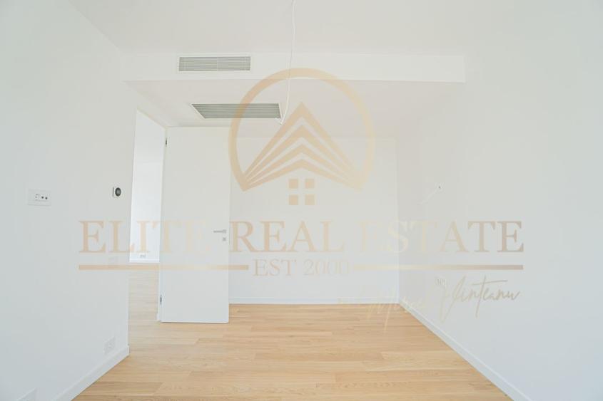 Stațiunea Mamaia - Vânzare apartament cu 2 camere, 2 bai si terasa.