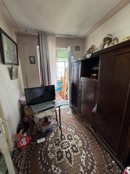Apartament 2 cam, cf 2, etaj 4/4, Vest