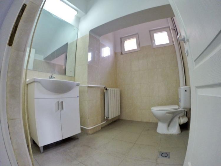 Trocadero - Coiciu , imobil IDEAL BIROURI, 92 mp., etaj 1