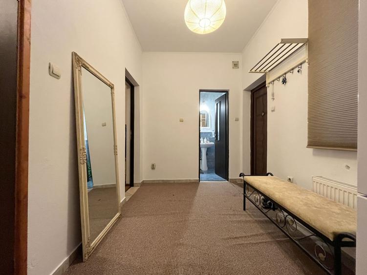Casa cu curte comună, zonă istorică ultracentrală