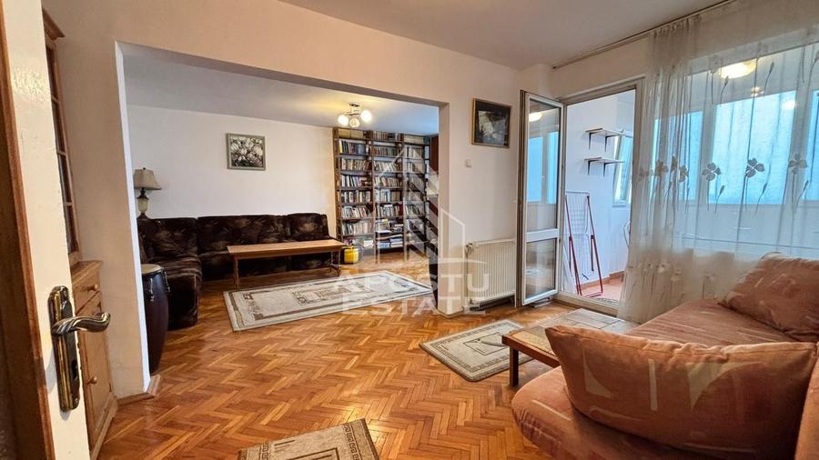 Apartament cu 3 camere de vanzare, boxa, zona Take Ionescu, Timisoara