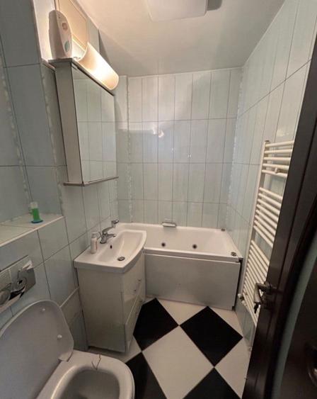 Apartament 3 camere Calarasilor Viziru