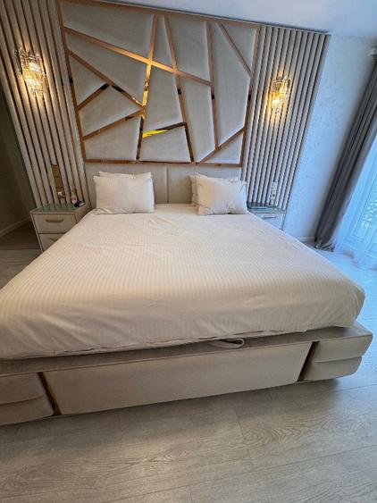 Apartament 3 camere de vânzare