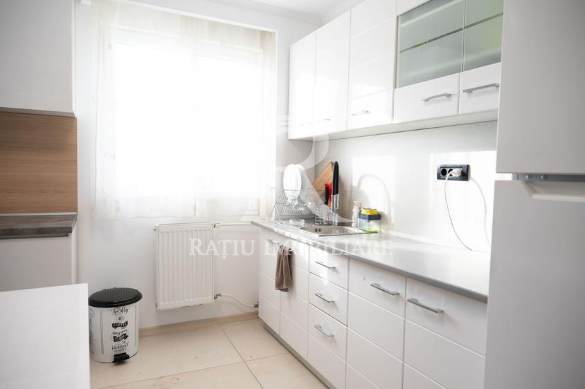 Apartament cu 3 camere | B-Dul Stefan Cel Mare | Oradea