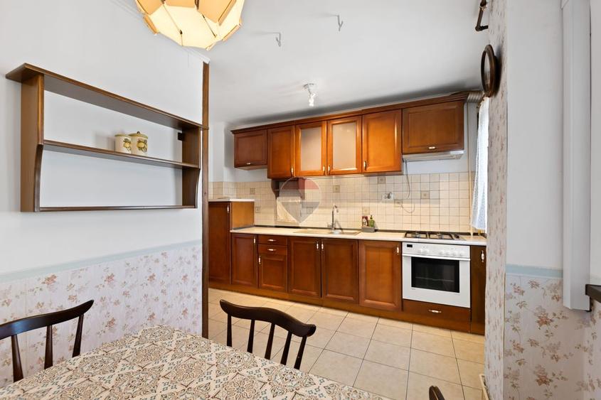 Apartament cu doua camere on zona Uta