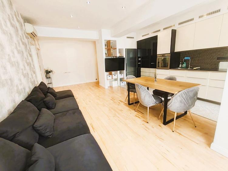 Apartament 3 camere Herastrau