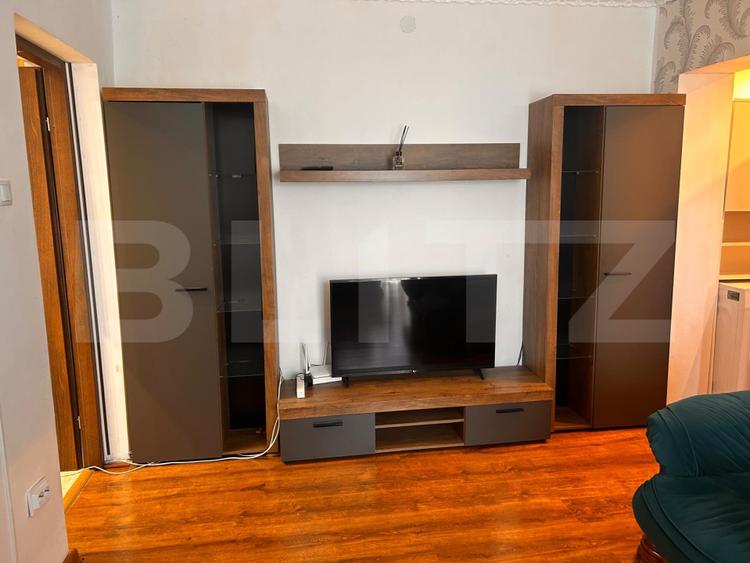 Apartament modern cu 3 camere, în zona centrală – vis-a-vis de Piața 1 Mai