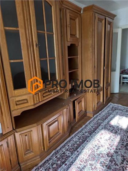 Apartament 2 camere cf 1 decomandat zona Crang
