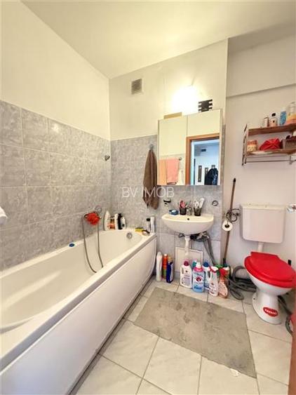 Vanzare garsoniera decomandata in bloc de apartamente, zona Garii - 5