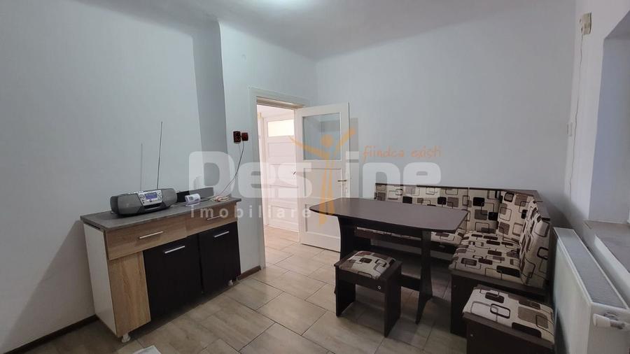 Casă 3 camere, teren 268 mp, pe colț – Bereasca, Ploiești