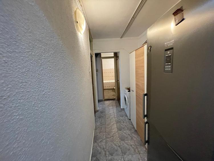 Apartament 3 camere Militari Apusului | Etaj 1/4, Decomandat, 2 Bai, Bloc 1981