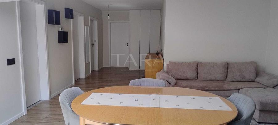 Apartament cu 4 camere in apropiere de aeroport.