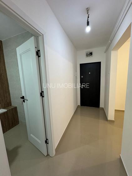 Etaj 4/10 - 2 camere decomandat - Alexandru - Zimbru - renovat - liber - 4