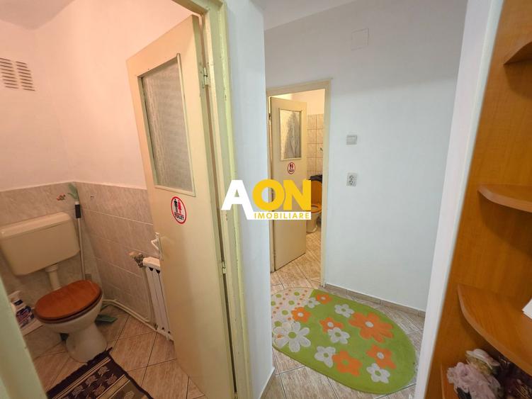 Apartament 3 camere decomandat, etaj 1, zona Tolstoi Cetate
