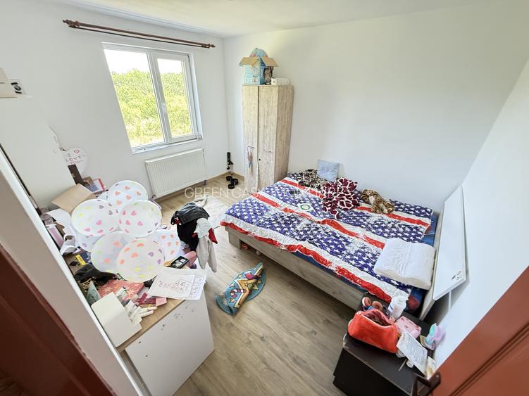 Apartament 3 camere , 69 MP, Parcare cu CF.