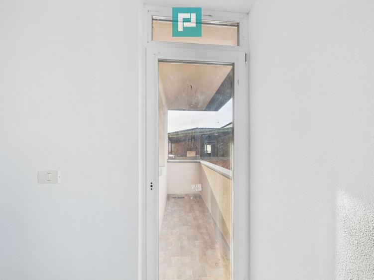 Penthouse cu terasă generoasă, în inima Chișodei
