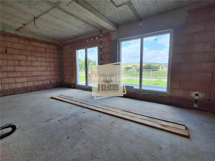 Casa Individuala cu 5 camere 3 bai  terasa  in Sura Mare - 12