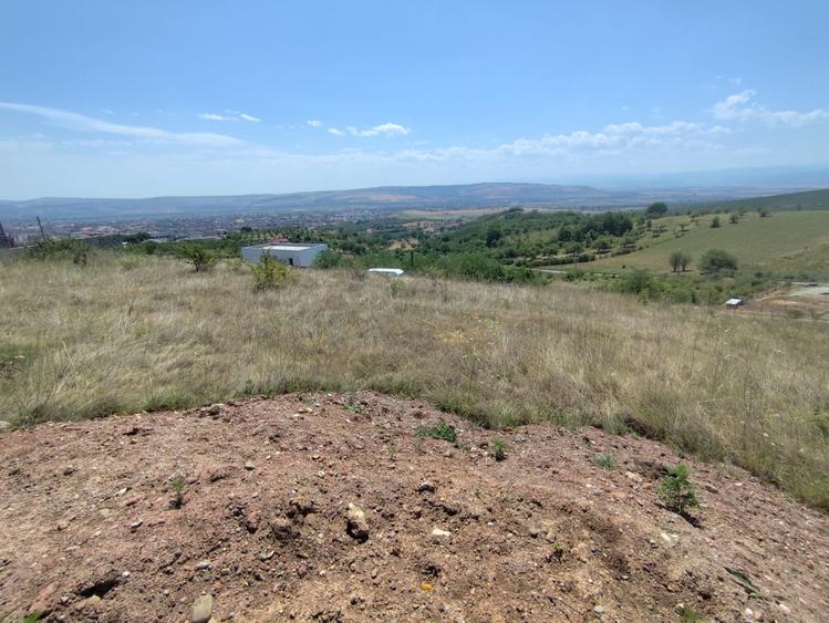 Teren Intravilan 1.000 mp| toate utilitățile | zona Schit