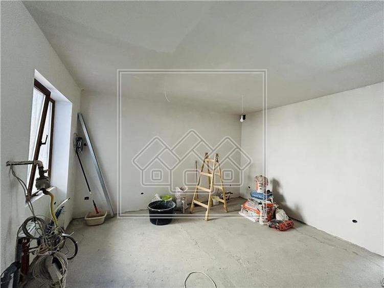 Ap cu 2 camere, 56 mp utili, etaj 2/3 - B-dul Victoriei