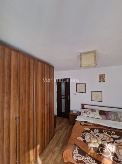 Apartament 3 camere decomandat, et.3, zona sensu vechi - 8