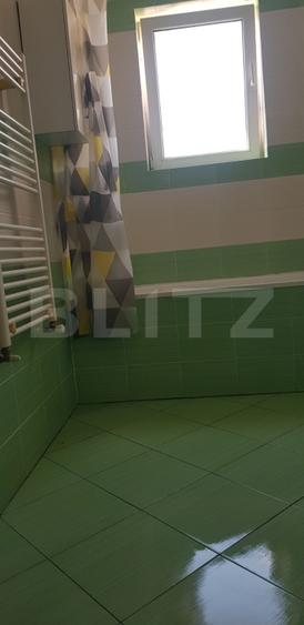 Apartament cu 3 camere, 59 mp, etajul 1, parcare cu CF, zona centrala