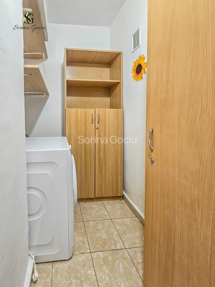 Garsoniera decomandată, str. Bisericii Române, langa Colina Universitatii - 8