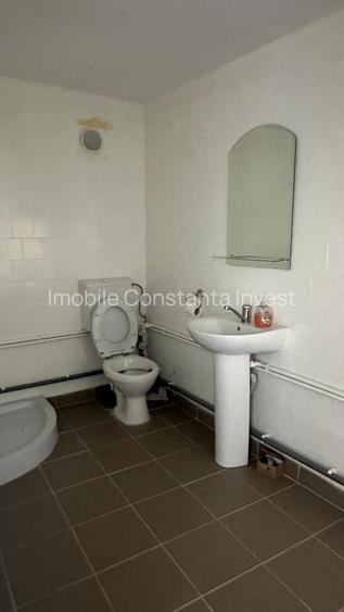 Spatiu comercial cu funcțiuni multiple - 5