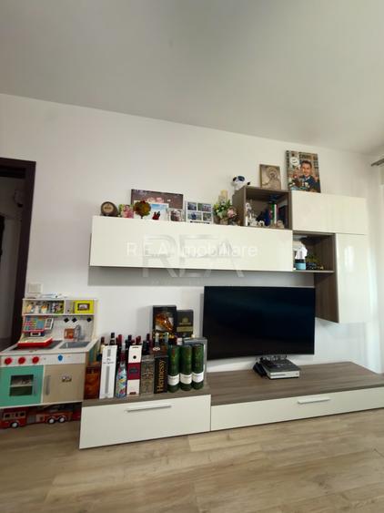 3 camere - Bloc nou - 800m Aparatorii Patriei - 2
