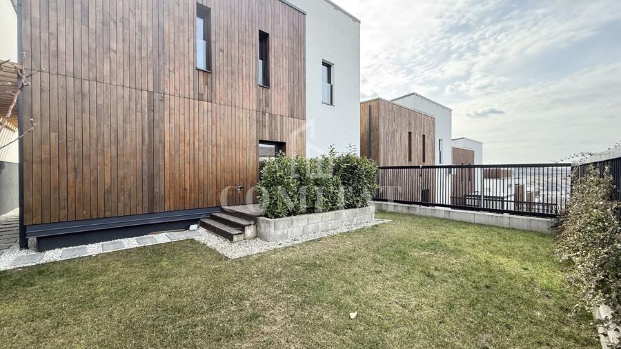 Casă cu design contemporan zonă liniștită cartierul Borhanci