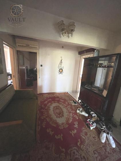Apartament 4 camere - metrou 1 Decembrie 1918