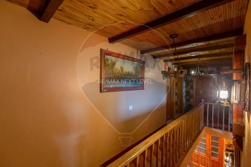 Vilă cu 7 camere de vânzare/schimb cu apartament, com. Traian, Bacău - 14