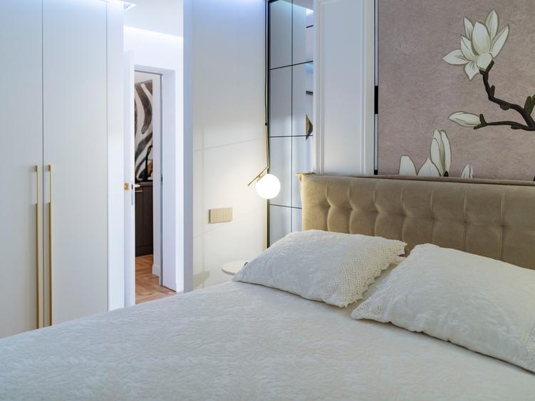 Decebal-3/4-renovata integral lux, mobilata + utilata modern, TV, 135000€