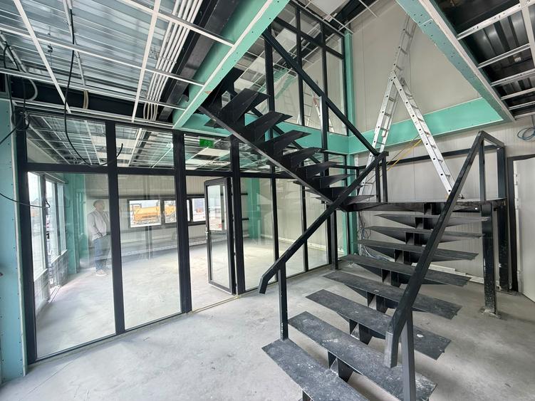 HALĂ INDUSTRIALĂ NOUĂ DE ÎNCHIRIAT – 600 MP UTILI | TEREN 2.000 MP