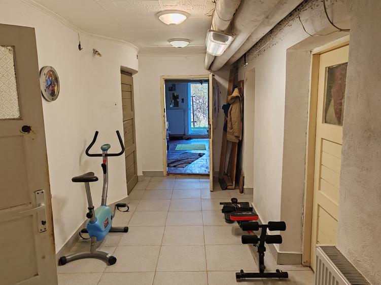 Apartament 3 camere in vila zona Central