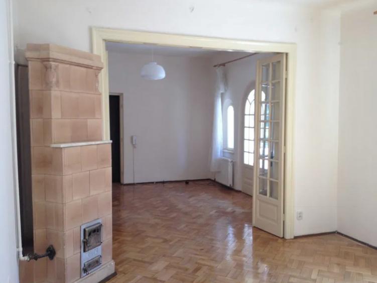 Apartament 3 Camere de inchiriat | Domenii | Vila | 4x Parcari | MIXT