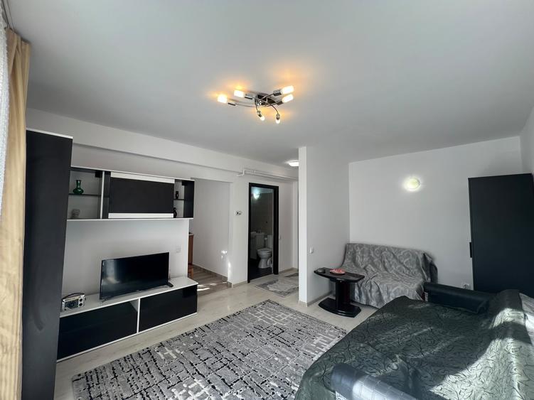 De inchiriat apartament cu o camera, decomandat, zona Cetatii