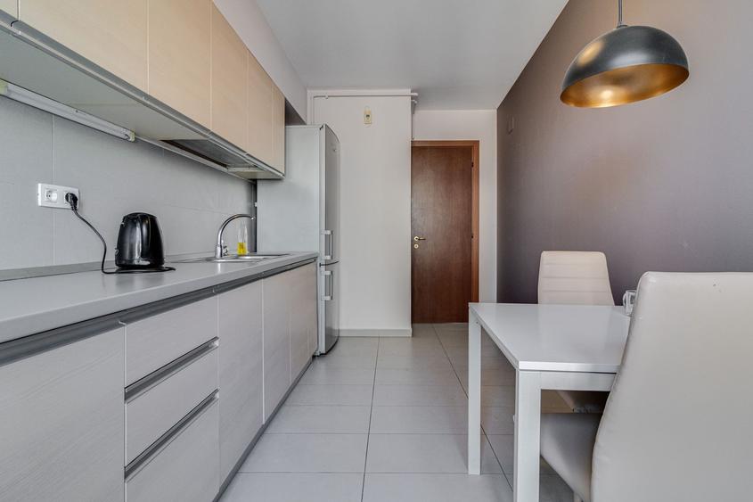 3 camere, bloc 2015, parcare SUBTERANA, langa Parcul Circului!