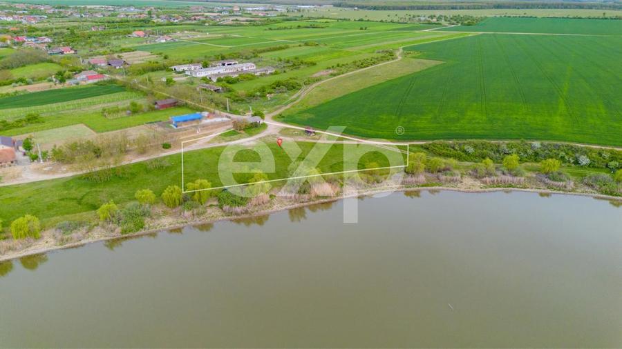 Teren extravilan deosebit, 5755 mp pe malul lacului Miersig, Bihor